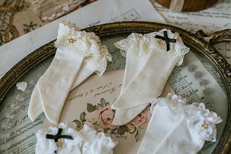 Holy Luna 2.0 ソックス