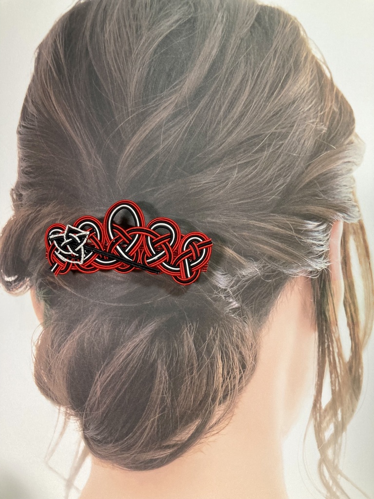 【水引バレッタ】シュタルクイメージ