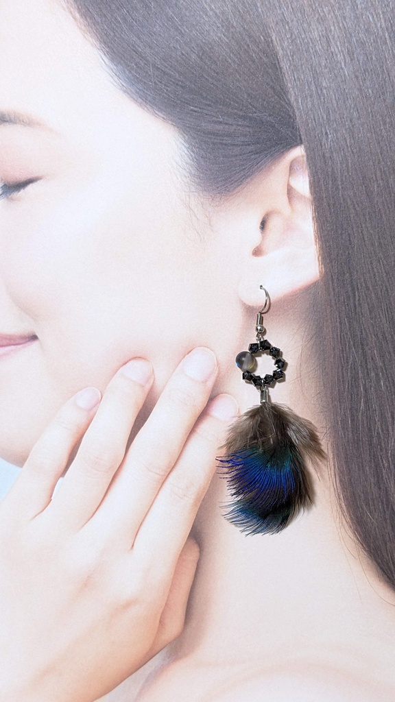 《普》かっこいい俺様の小鳥の羽ピアス