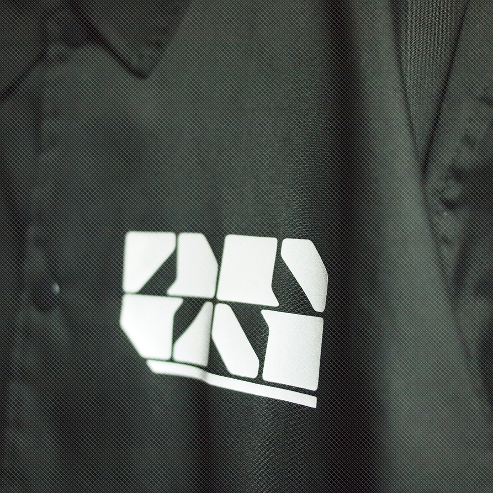 ガオレニィ_コーチジャケット