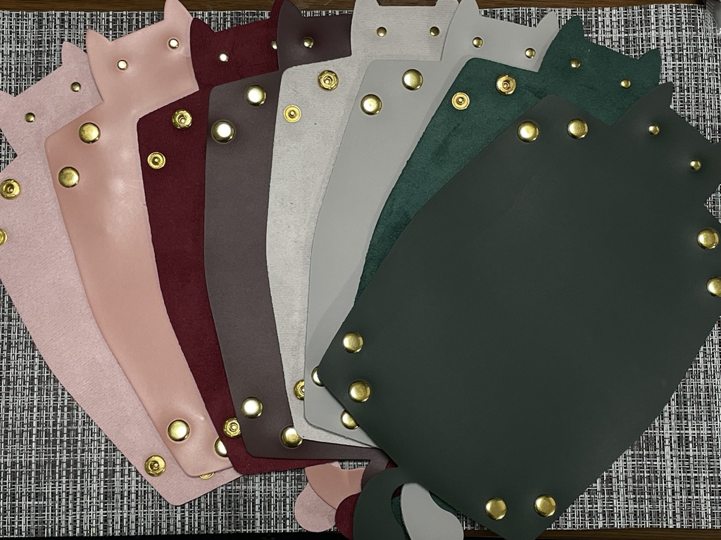 ねこリッチレザートレイ