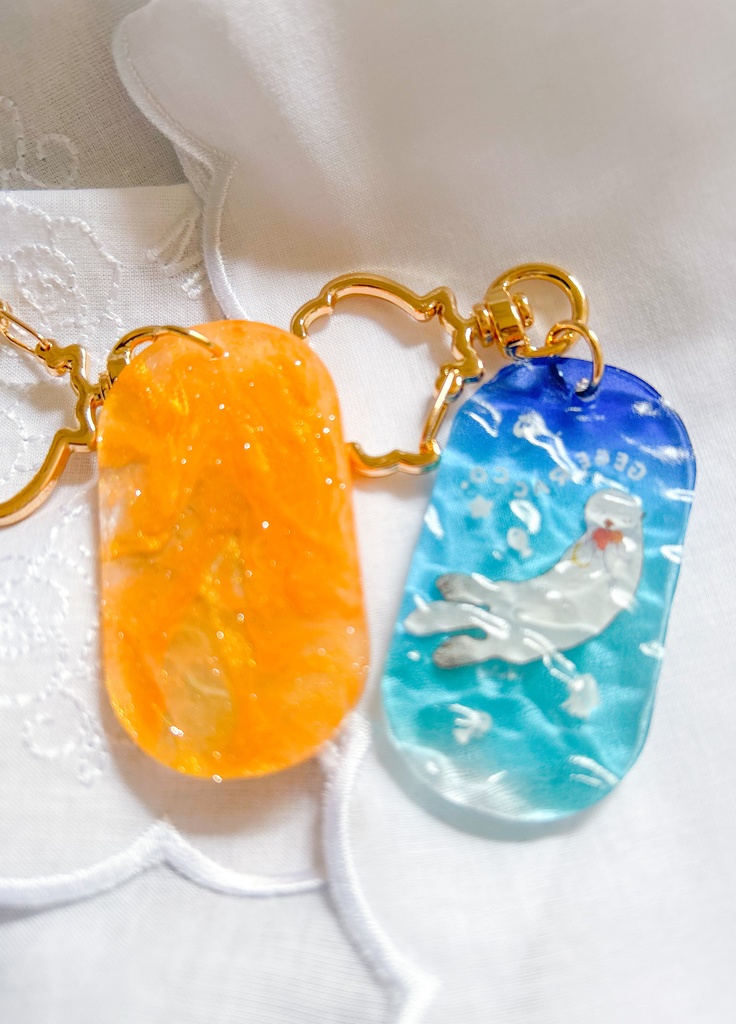 春コミ新刊とタグ風アクリルキーホルダー