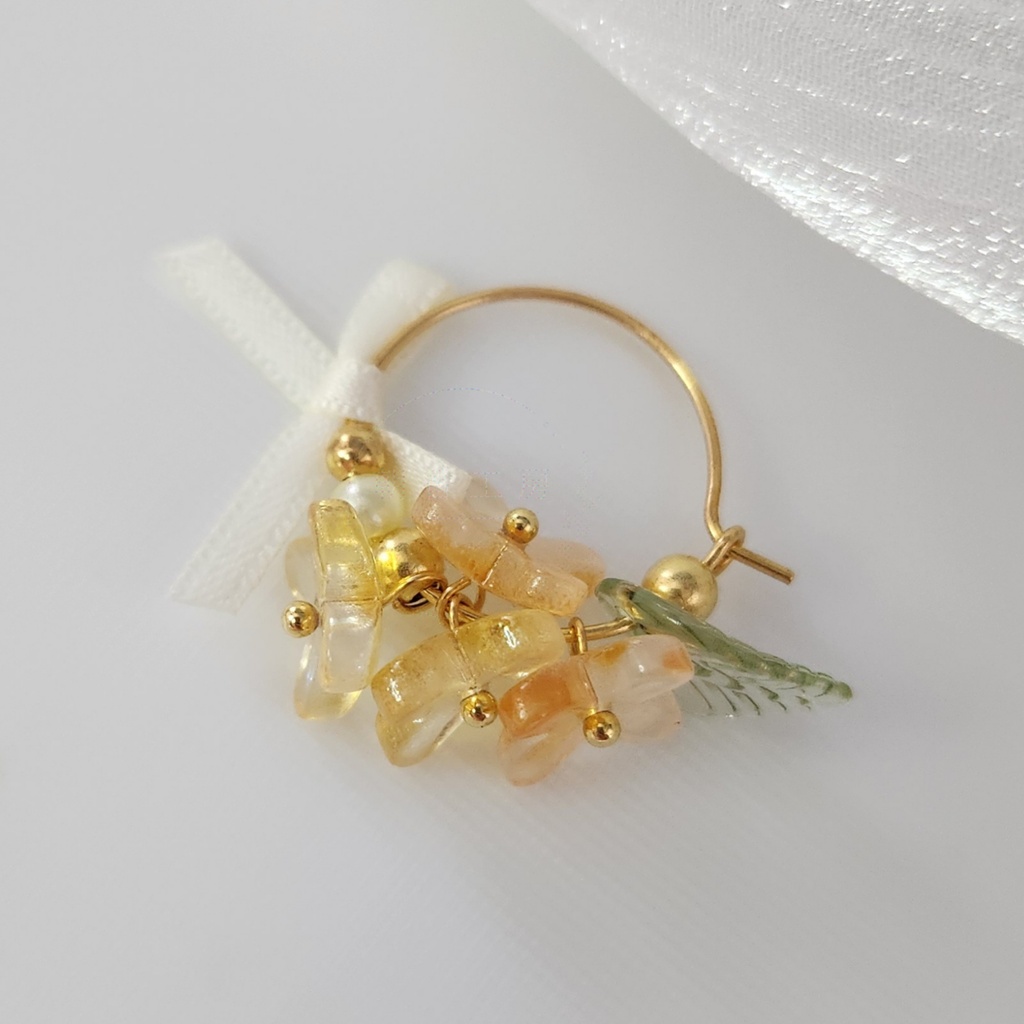 金木犀とリボンのフープピアス|秋色アクセサリー
