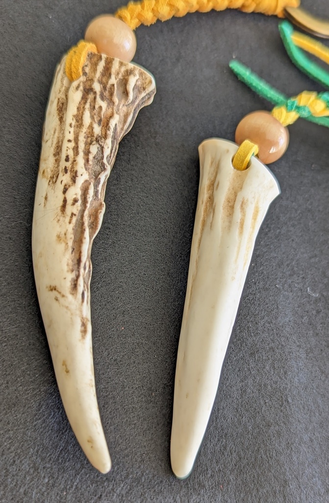 鹿の角キーホルダー