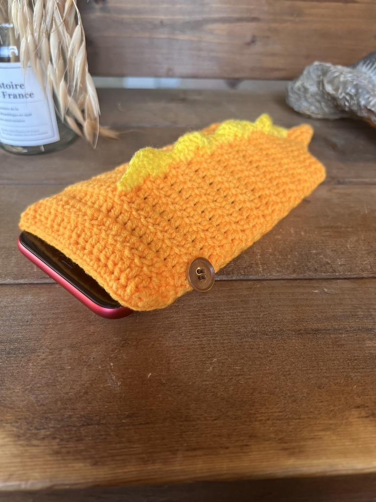 ドラコット(スマホカバー)