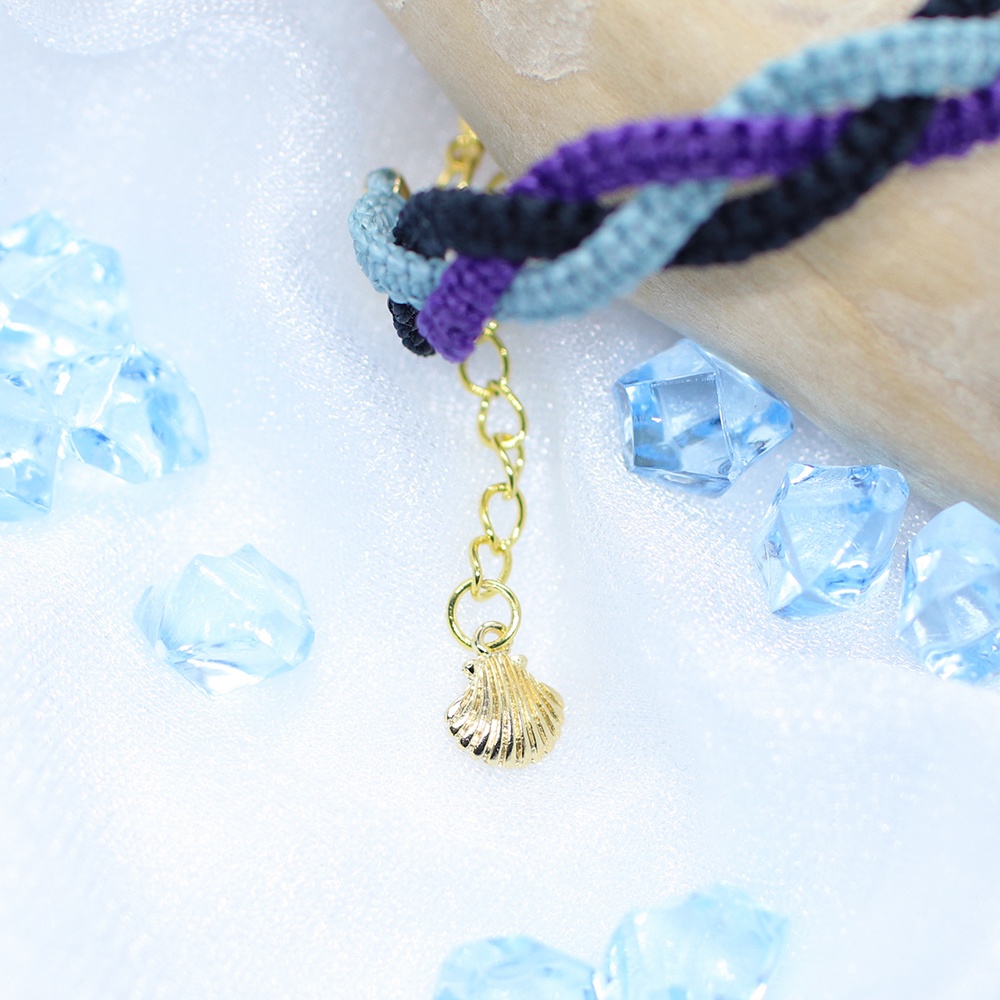 寒色系 三つ編みブレス