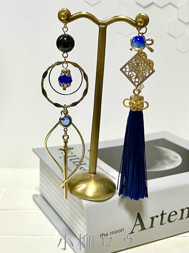 【非公式】Dytica モチーフピアス