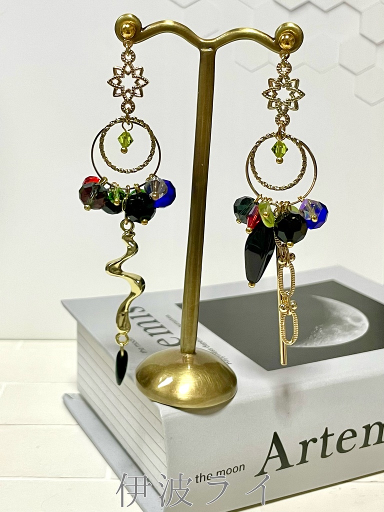 【非公式】Dytica モチーフピアス