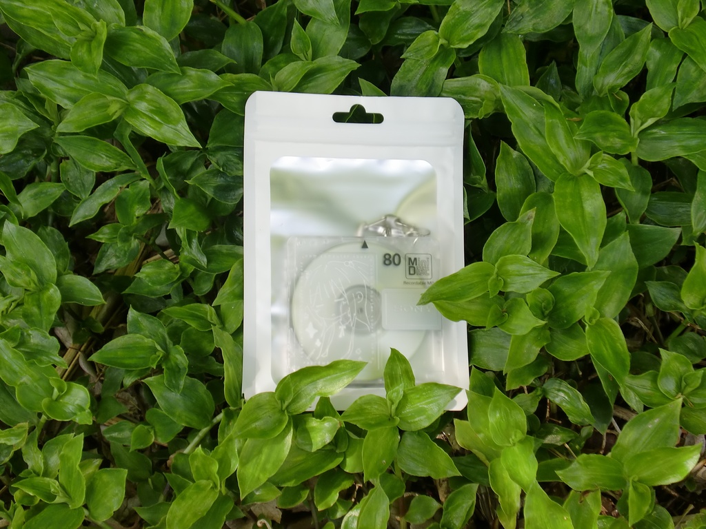 2nd EP「四角い部屋コンピュータ」