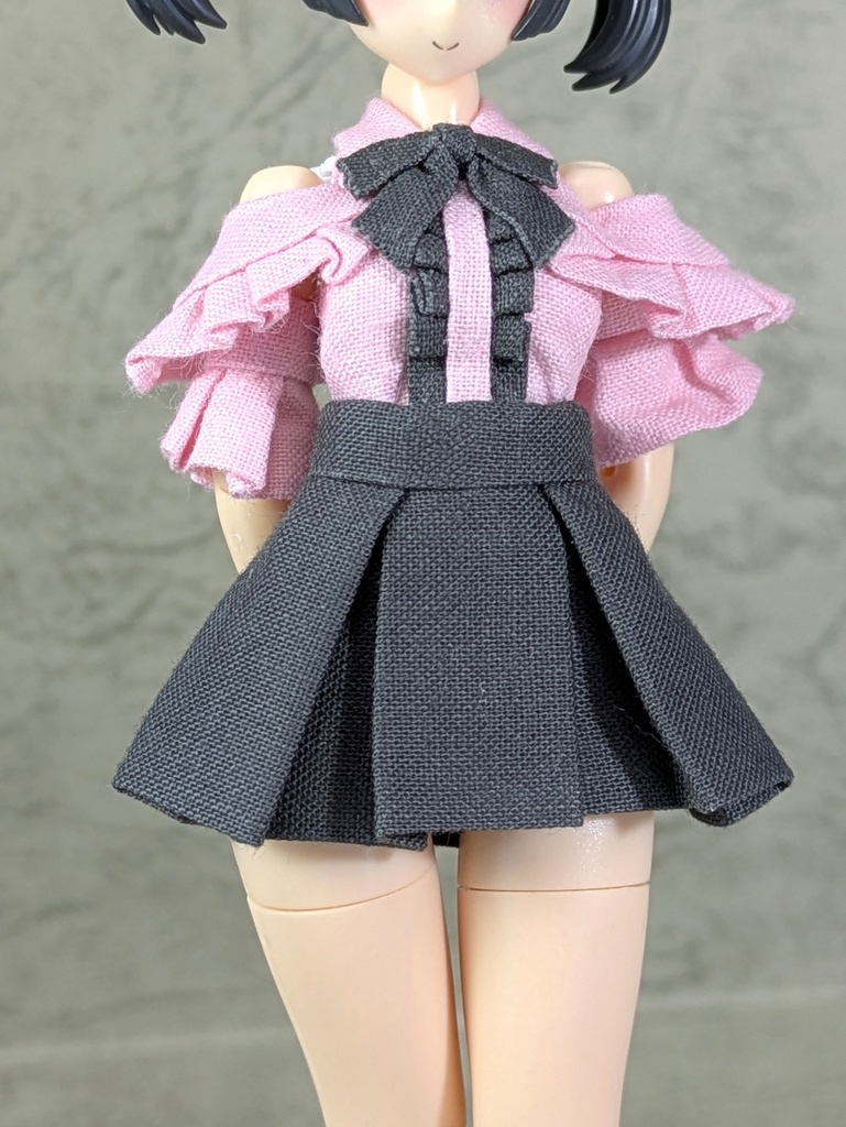 ガーリー服・ピンク