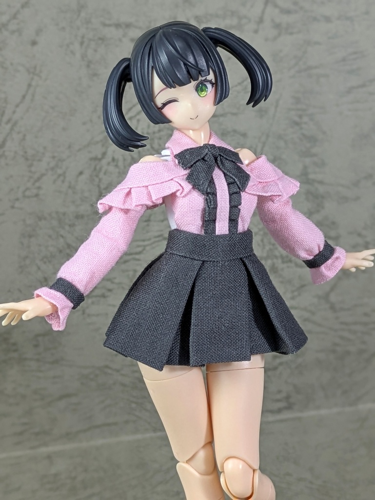 ガーリー服・ピンク