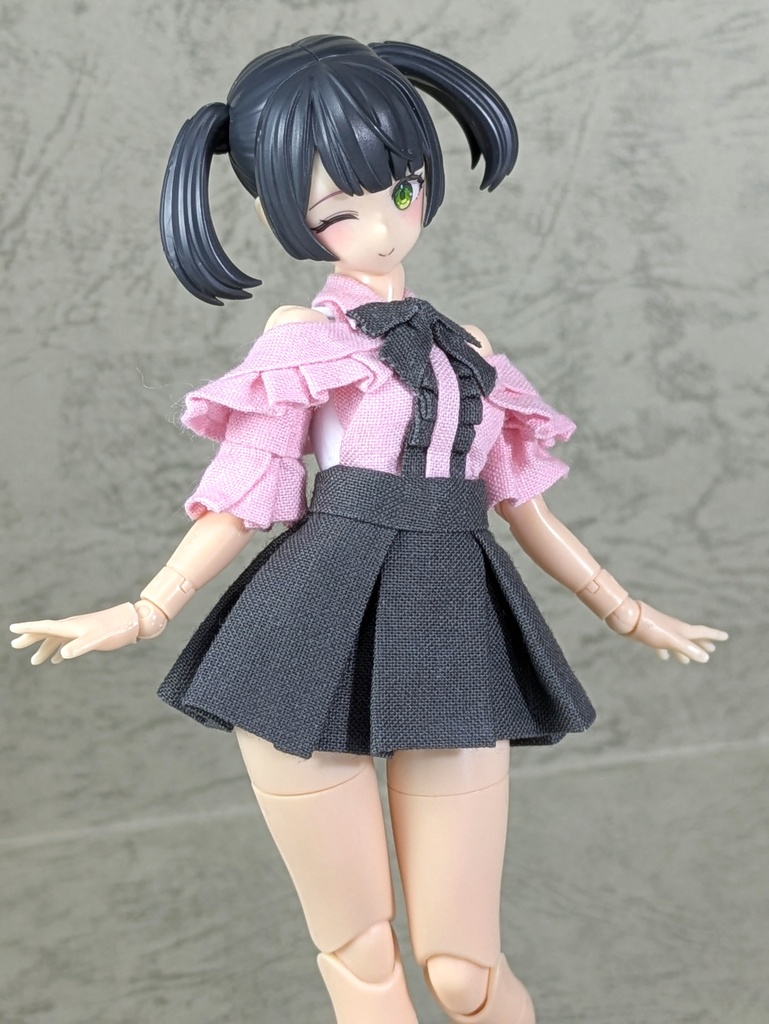 ガーリー服・ピンク