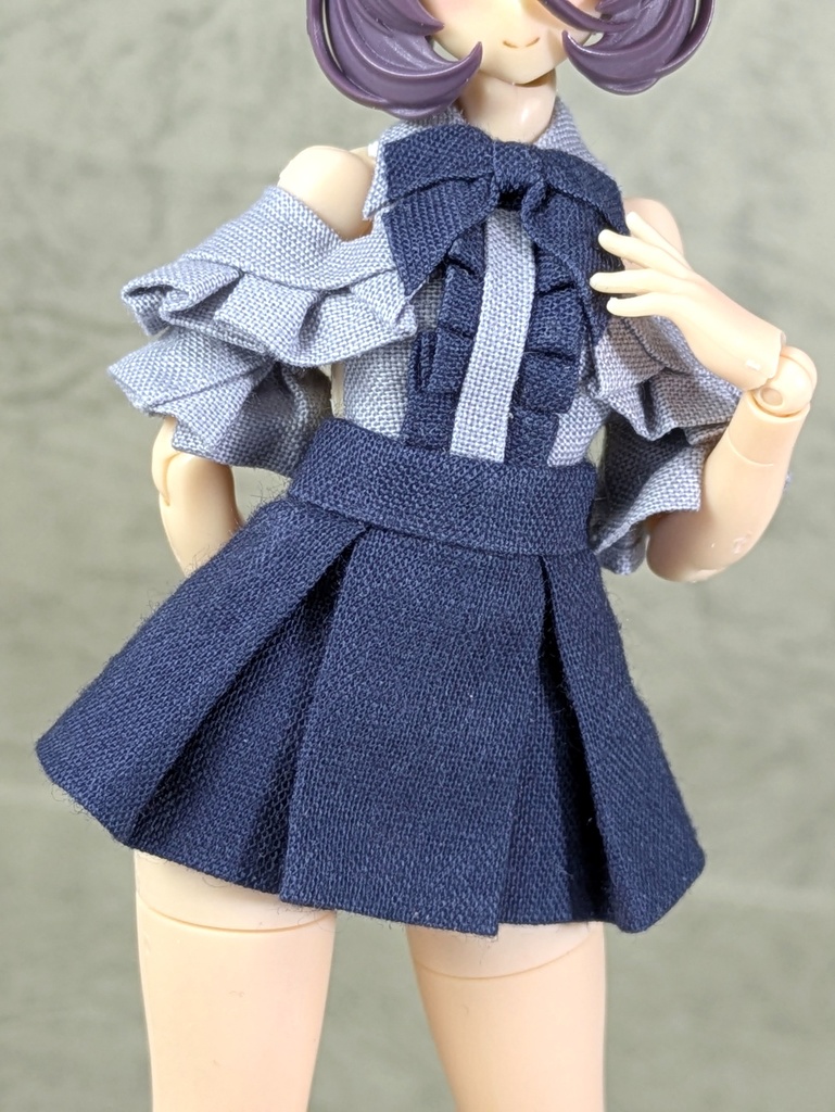 ガーリー服・紺