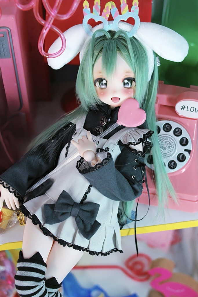 DDH-22 セミホワイト肌 カスタムヘッド+アイ1組(口内パーツ+舌パーツx2)