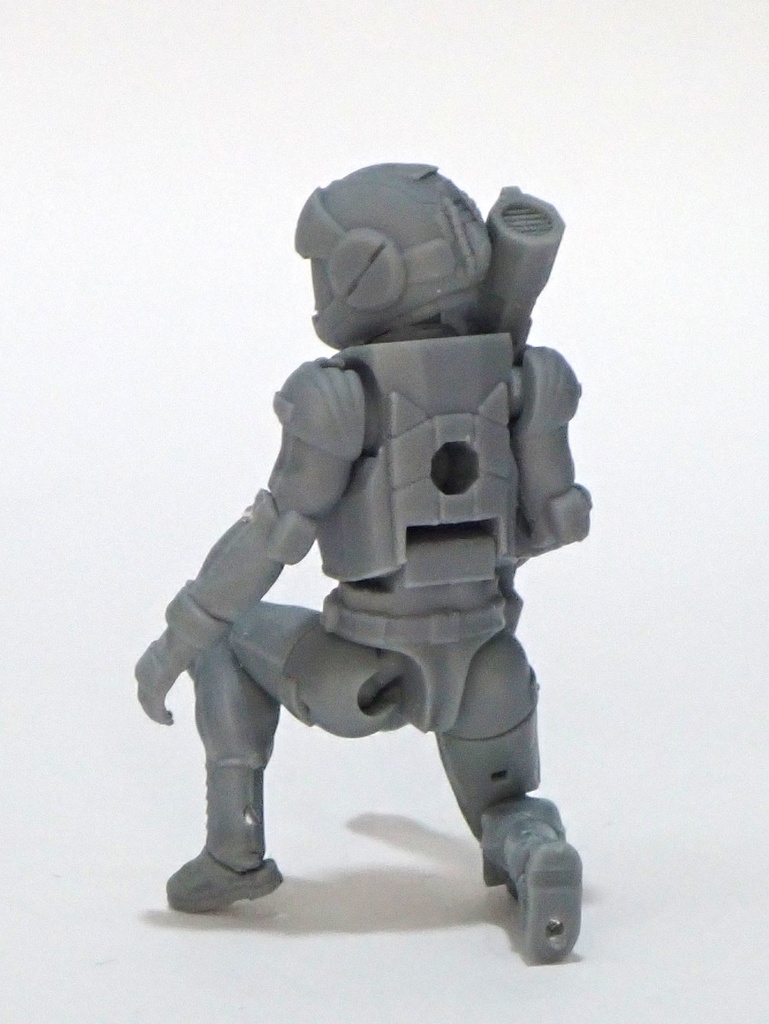 1/32スケール カプセルコックピット用アクションフィギュアキット 広域地球連合パイロットスーツ