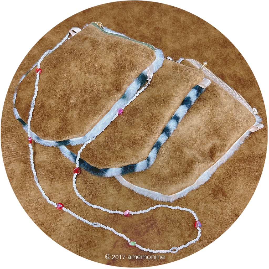 2wayファーポーチ