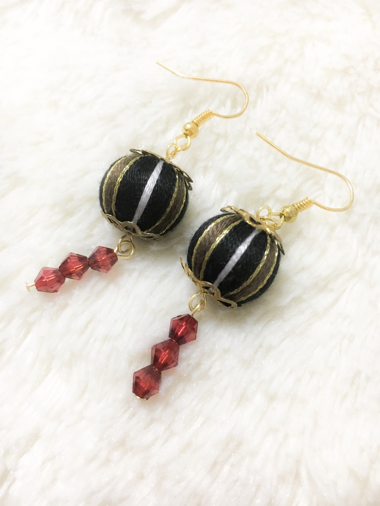 燭台切光忠イメージピアス/イヤリング