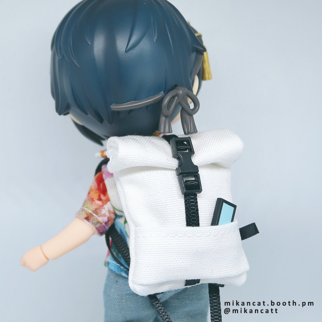 【展示品】10cm ぬい リュック(ポケット付き)