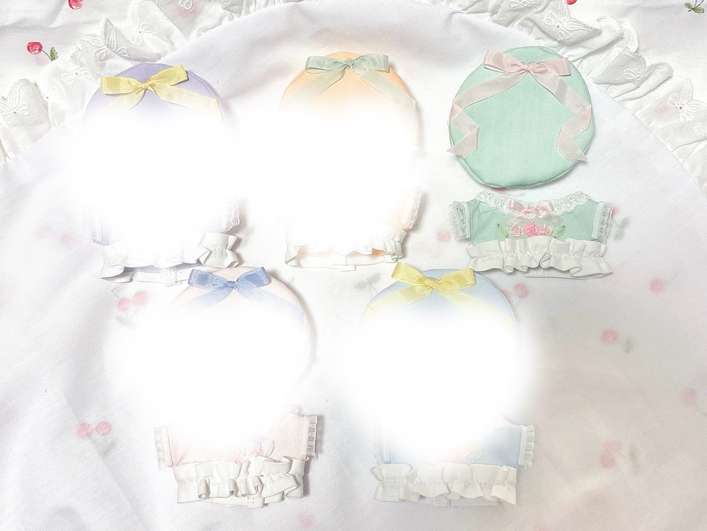 フリルブラウスとベレー帽のセット(きみどり)