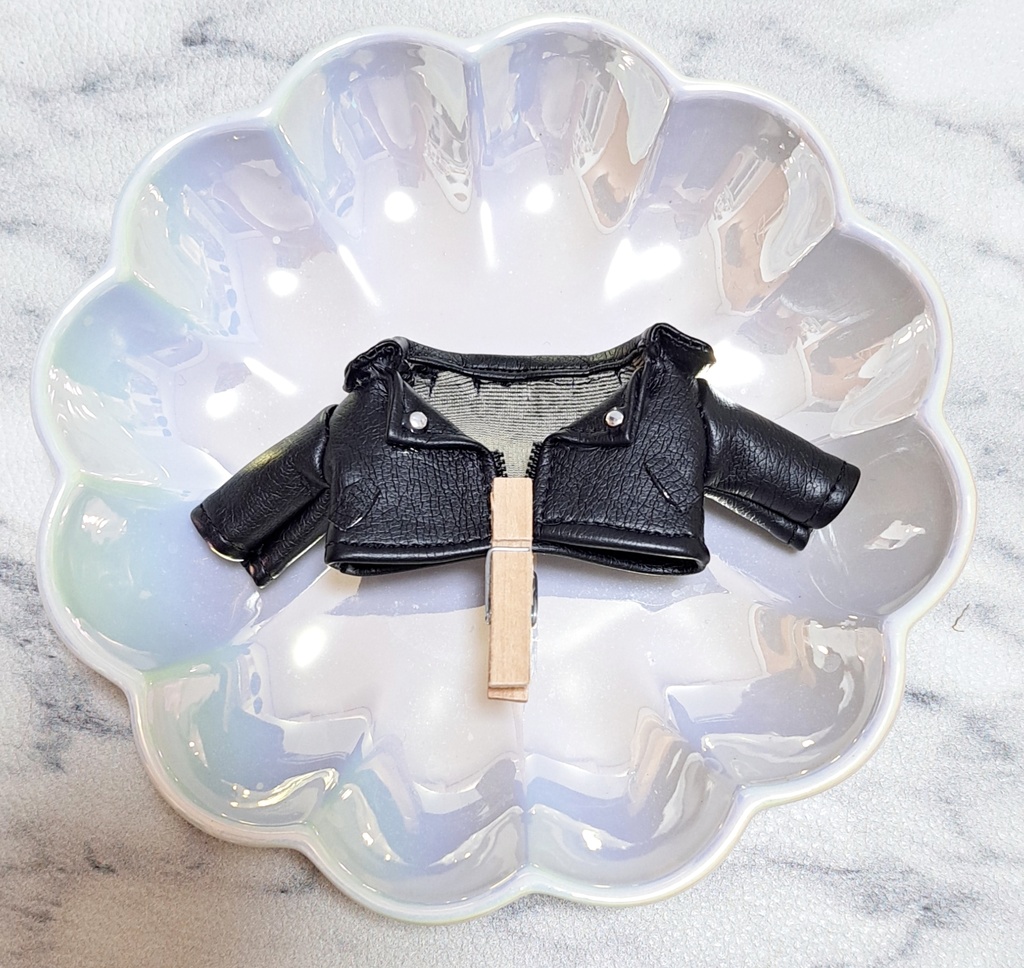 【13cm】襟付きレザージャケット