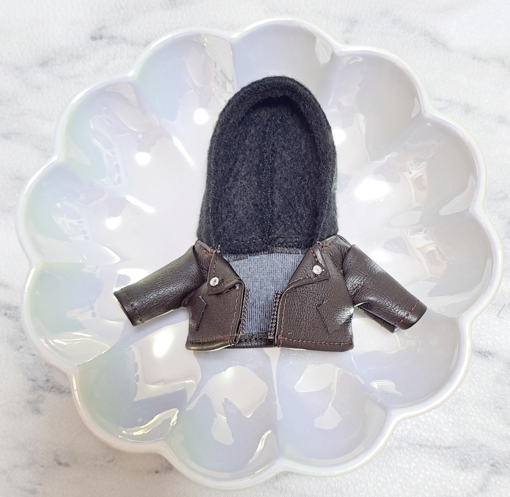 【13cm】フード付きレザージャケット