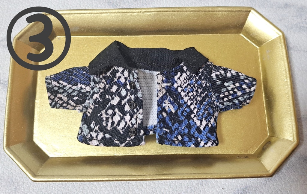 【13cm】前開き柄シャツ