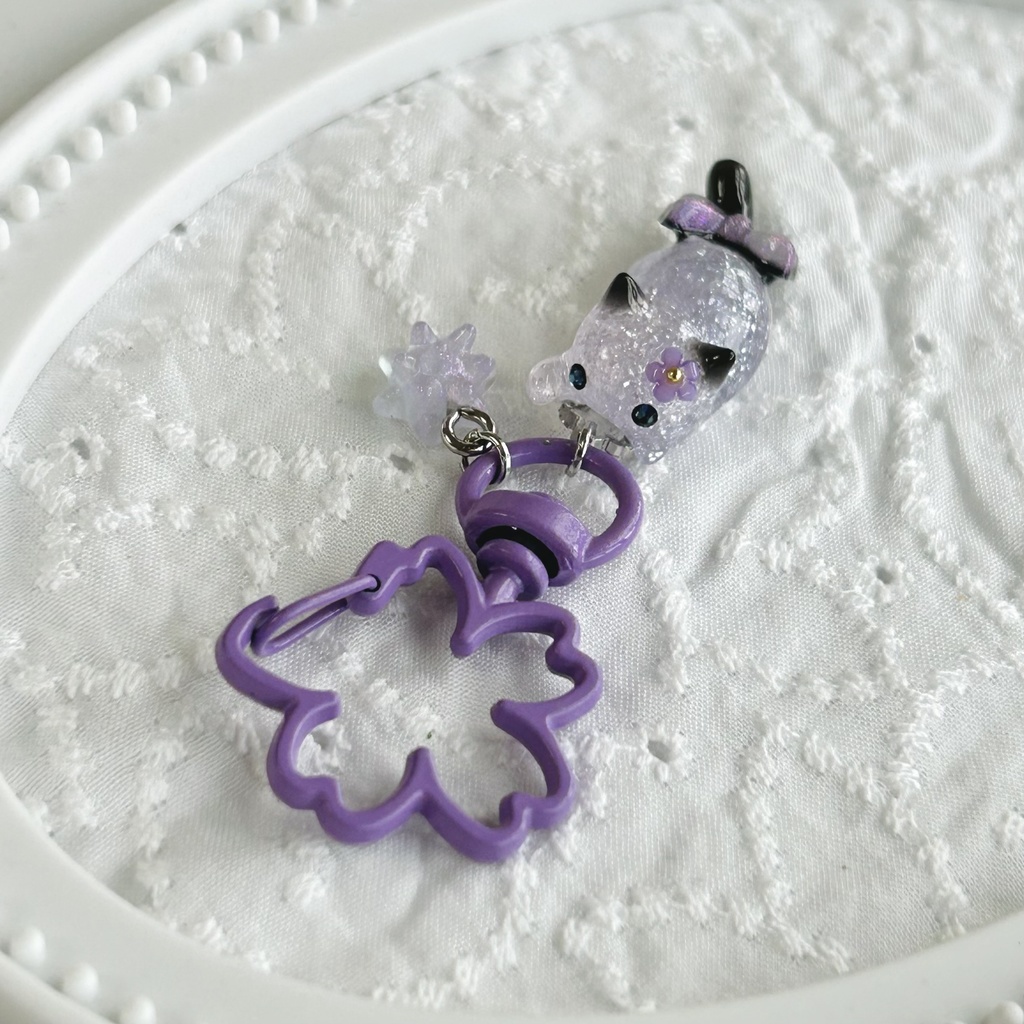 お花にゃんことこんぺいとうのキーホルダー