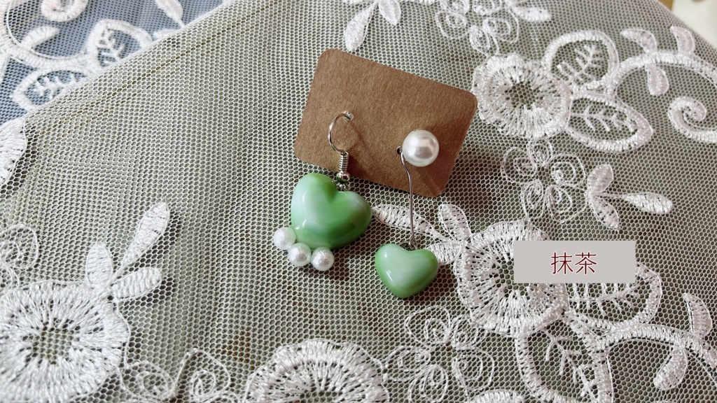 【匿名通販】ハートピアス