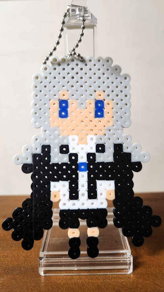 【霧狼ハクア】アイロンビーズ キーホルダー