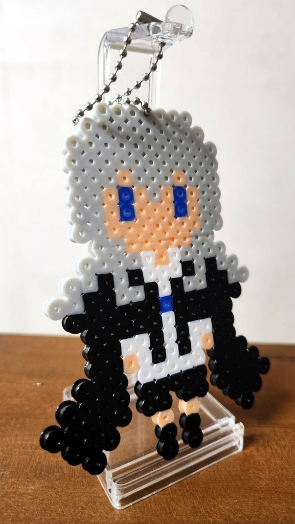 【霧狼ハクア】アイロンビーズ キーホルダー