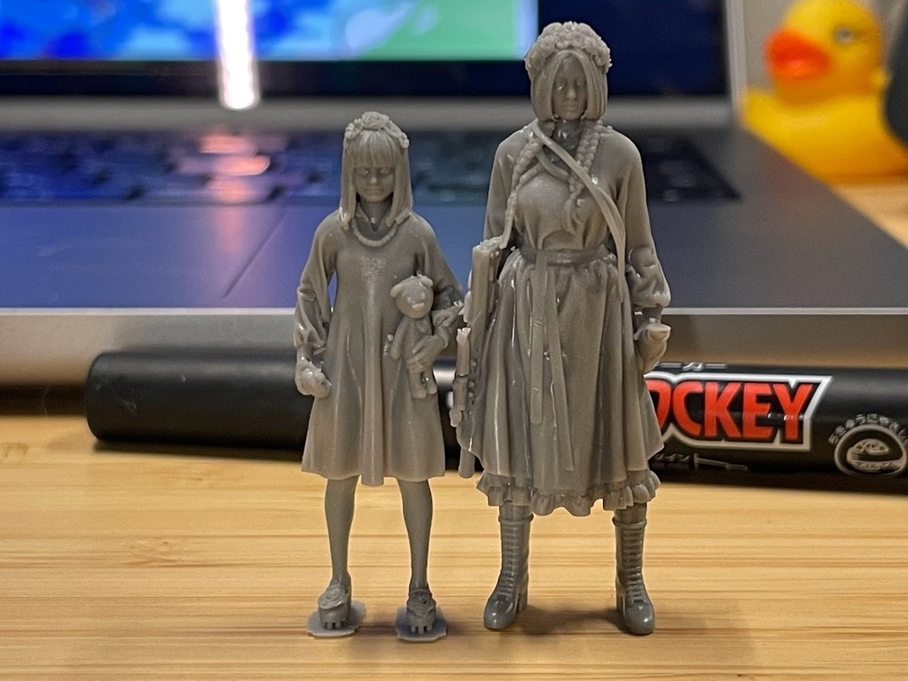 1/35 Bread and Tea, Walls and Eggs