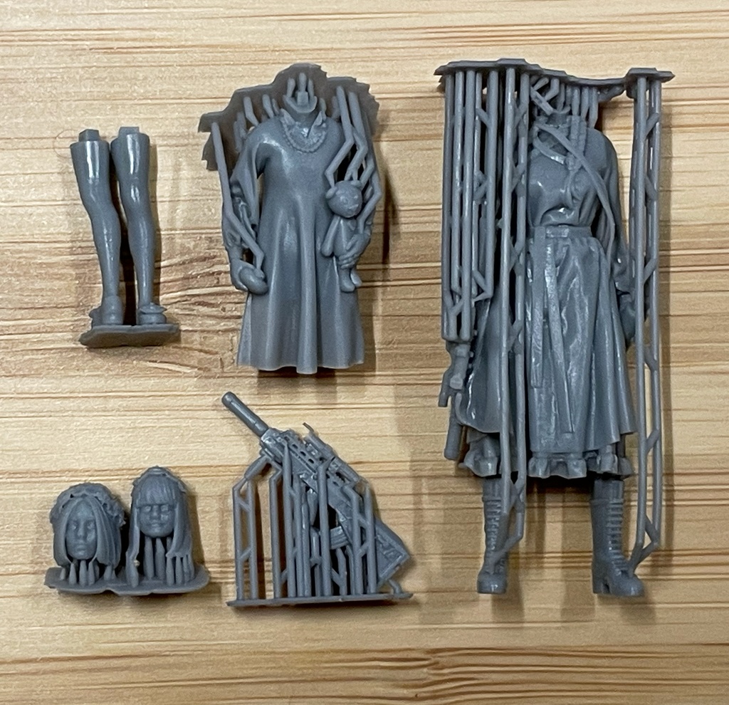 1/35 Bread and Tea, Walls and Eggs