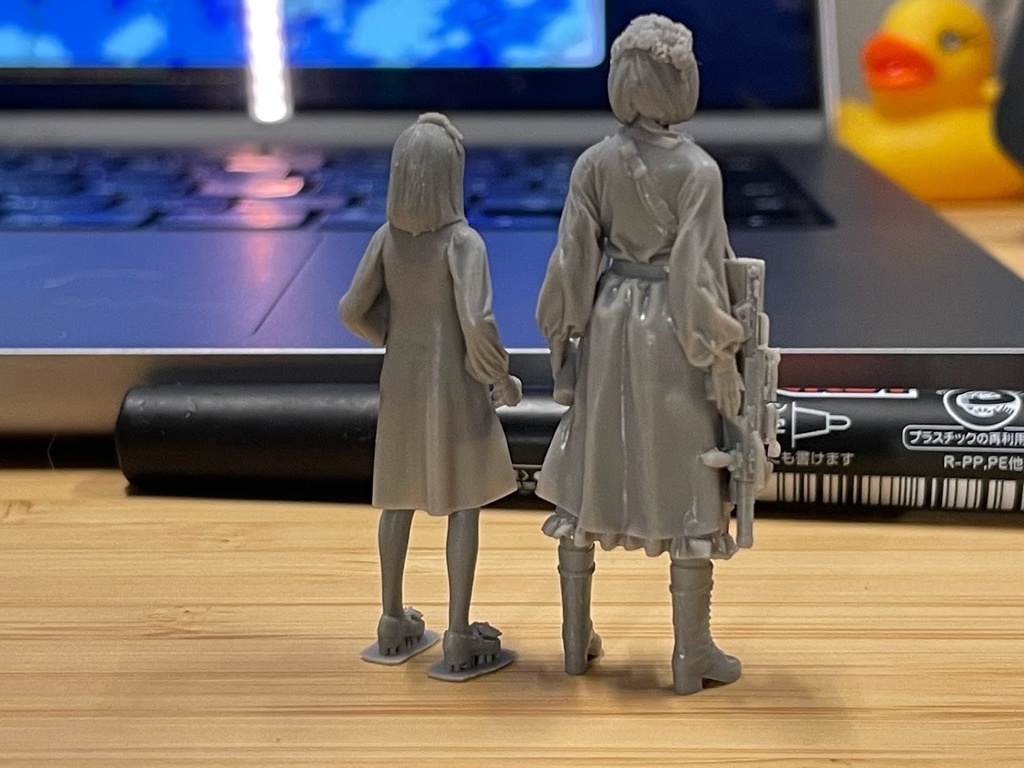 1/35 Bread and Tea, Walls and Eggs