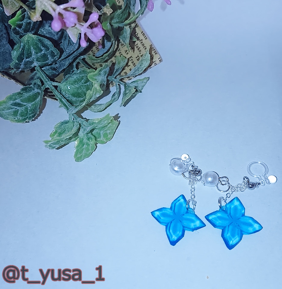 〔Flower_Gem〕Flower_Gemノンホールピアス(スカイブルー)