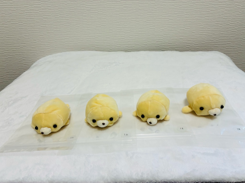 ぷりんあざらしのぬいぐるみ