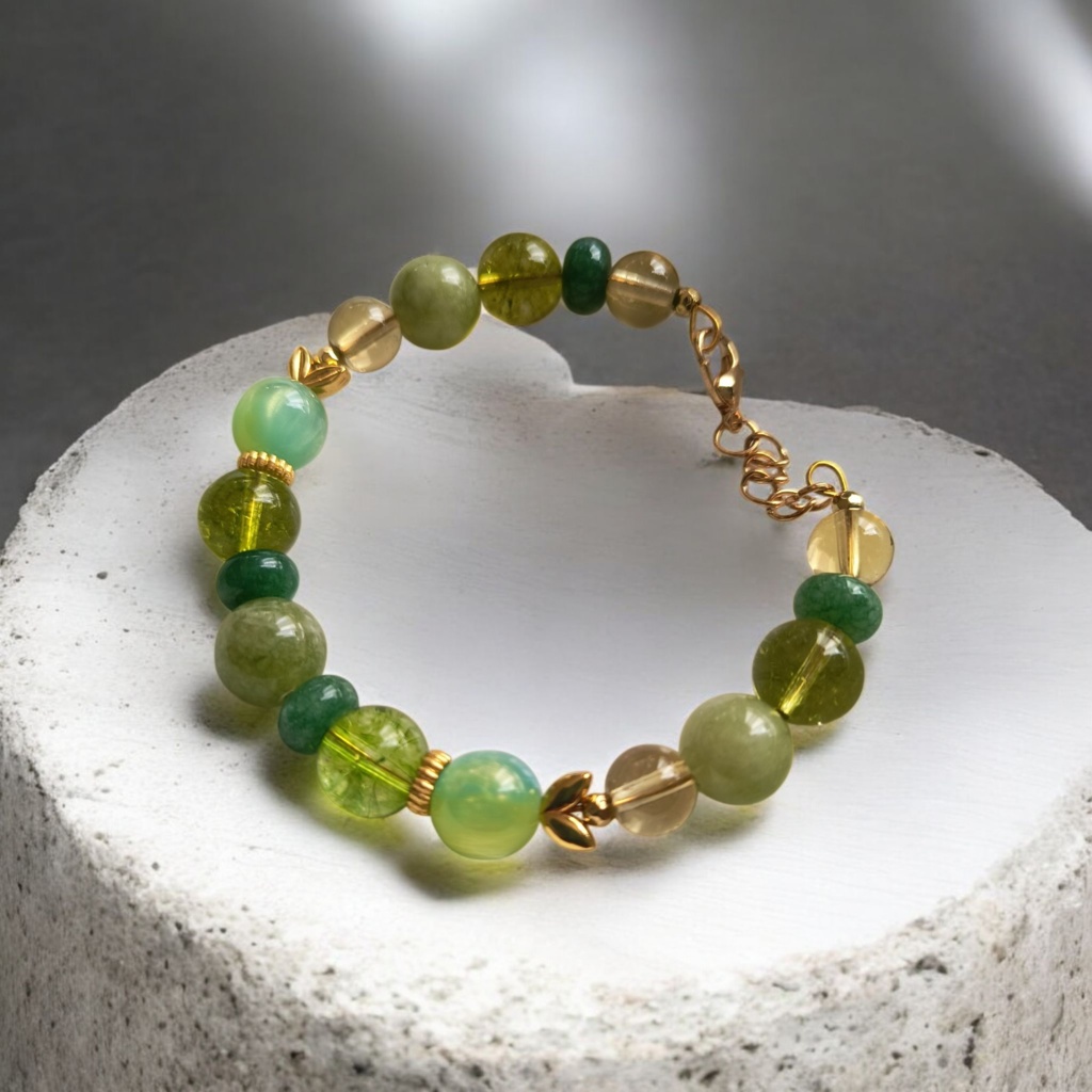 ハンドメイドブレスレット