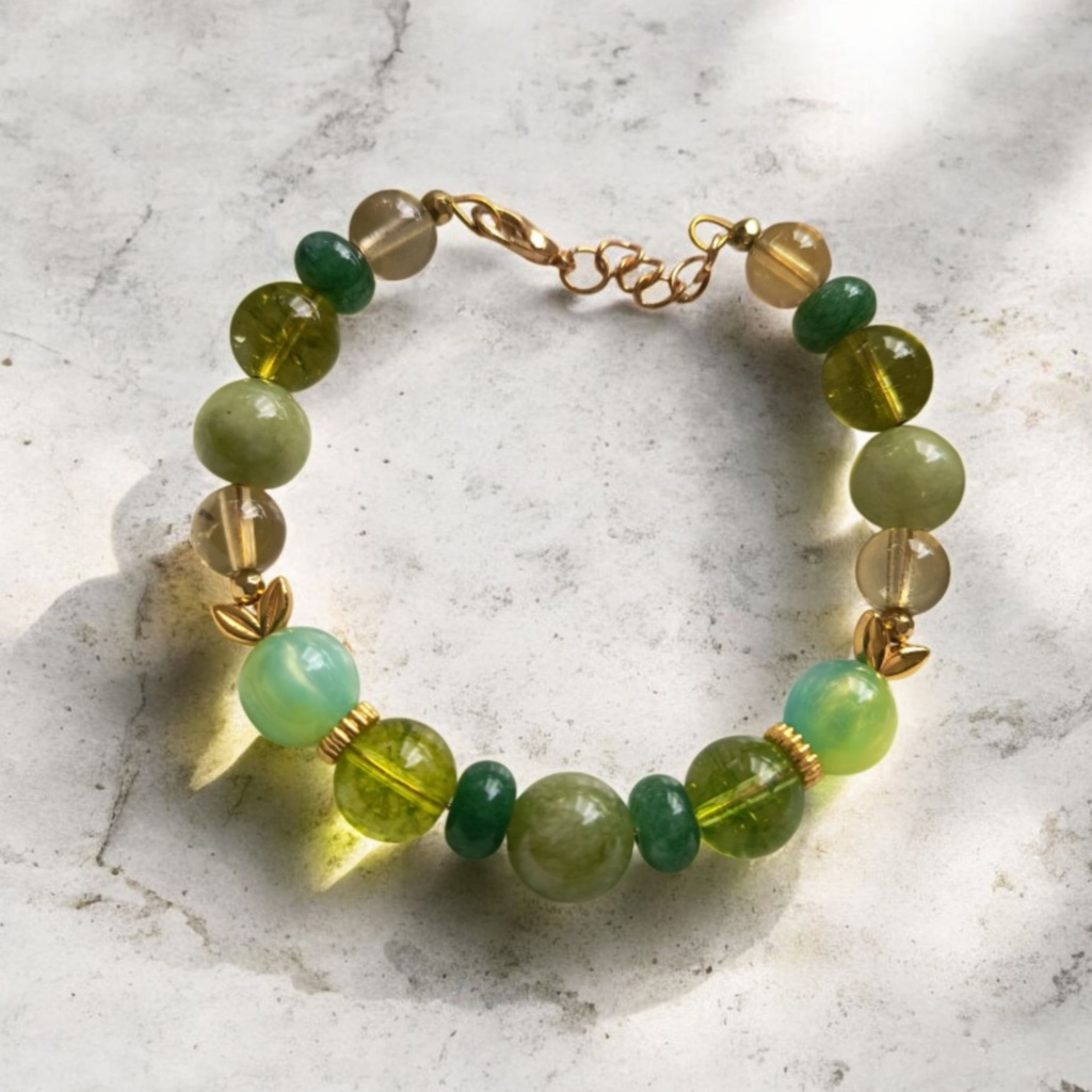 ハンドメイドブレスレット