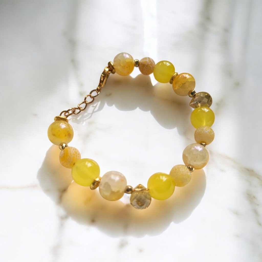 ハンドメイドブレスレット