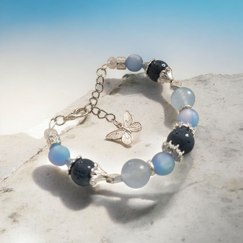 ハンドメイドブレスレット