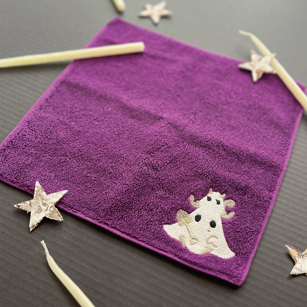 シーツおばけ兄弟の蓄光刺繍ミニタオル