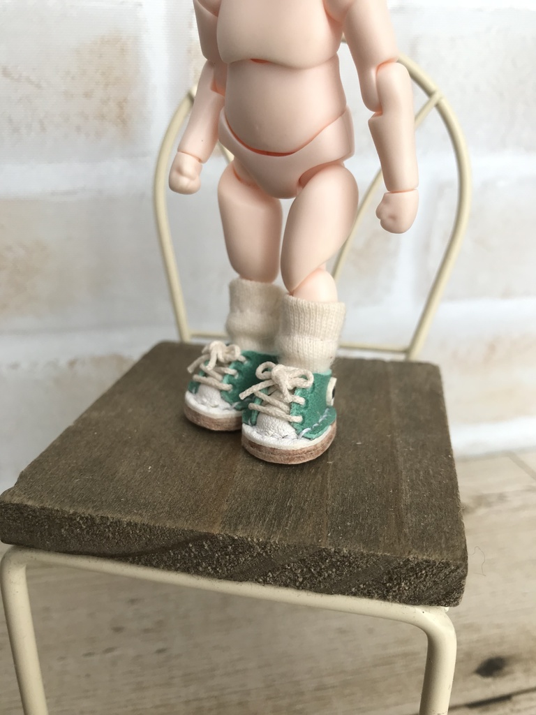 ねんどろいどどーるサイズ スニーカー