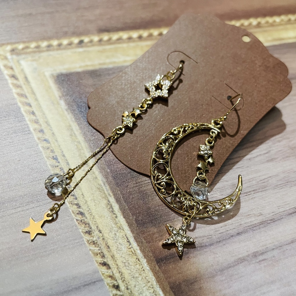 星ピアス