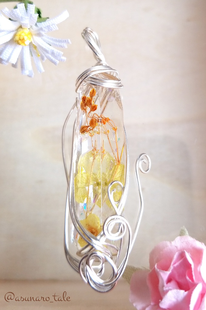 ハーバリウム風鉱石ver.wind