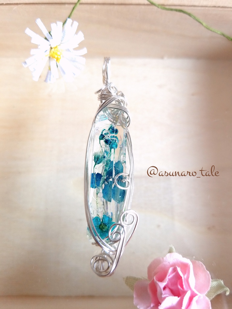 ハーバリウム風鉱石ver.wind