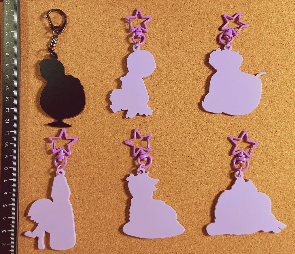 【展示】OMORI アクリルキーホルダー