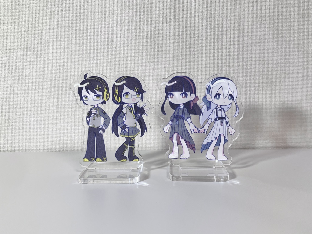 UTAUペアアクリルスタンド