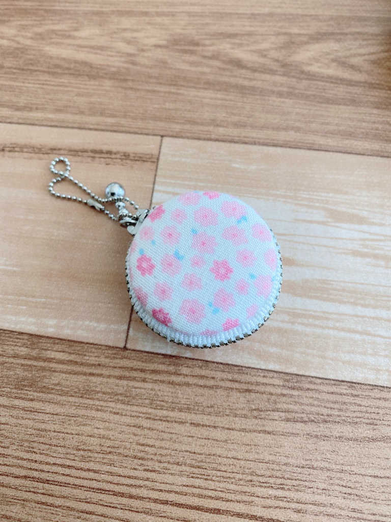 うーちゃんの作ったマカロンポーチ