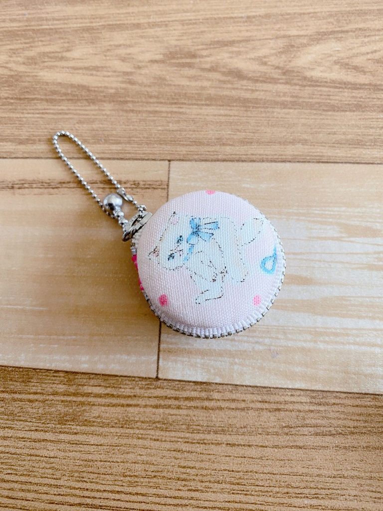 うーちゃんの作ったマカロンポーチ