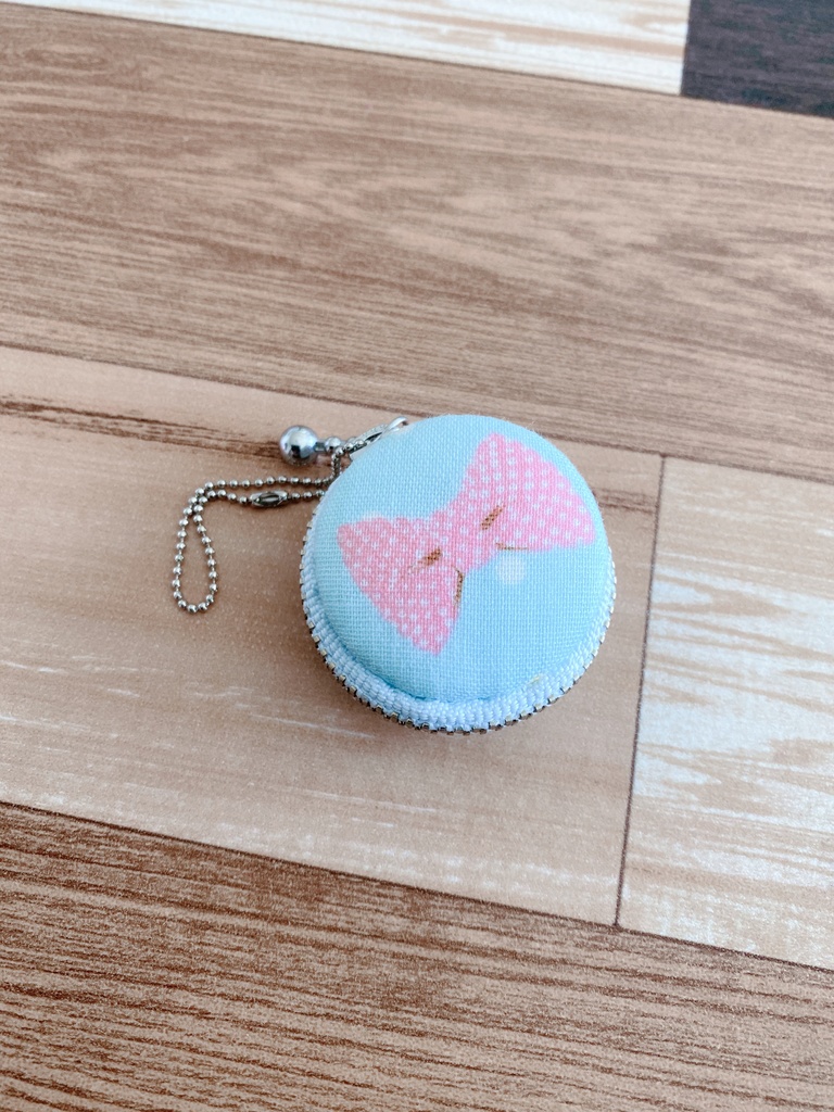 うーちゃんの作ったマカロンポーチ