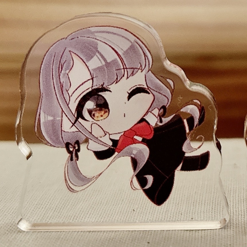 ころっと小さい自立アクスタ久川凪